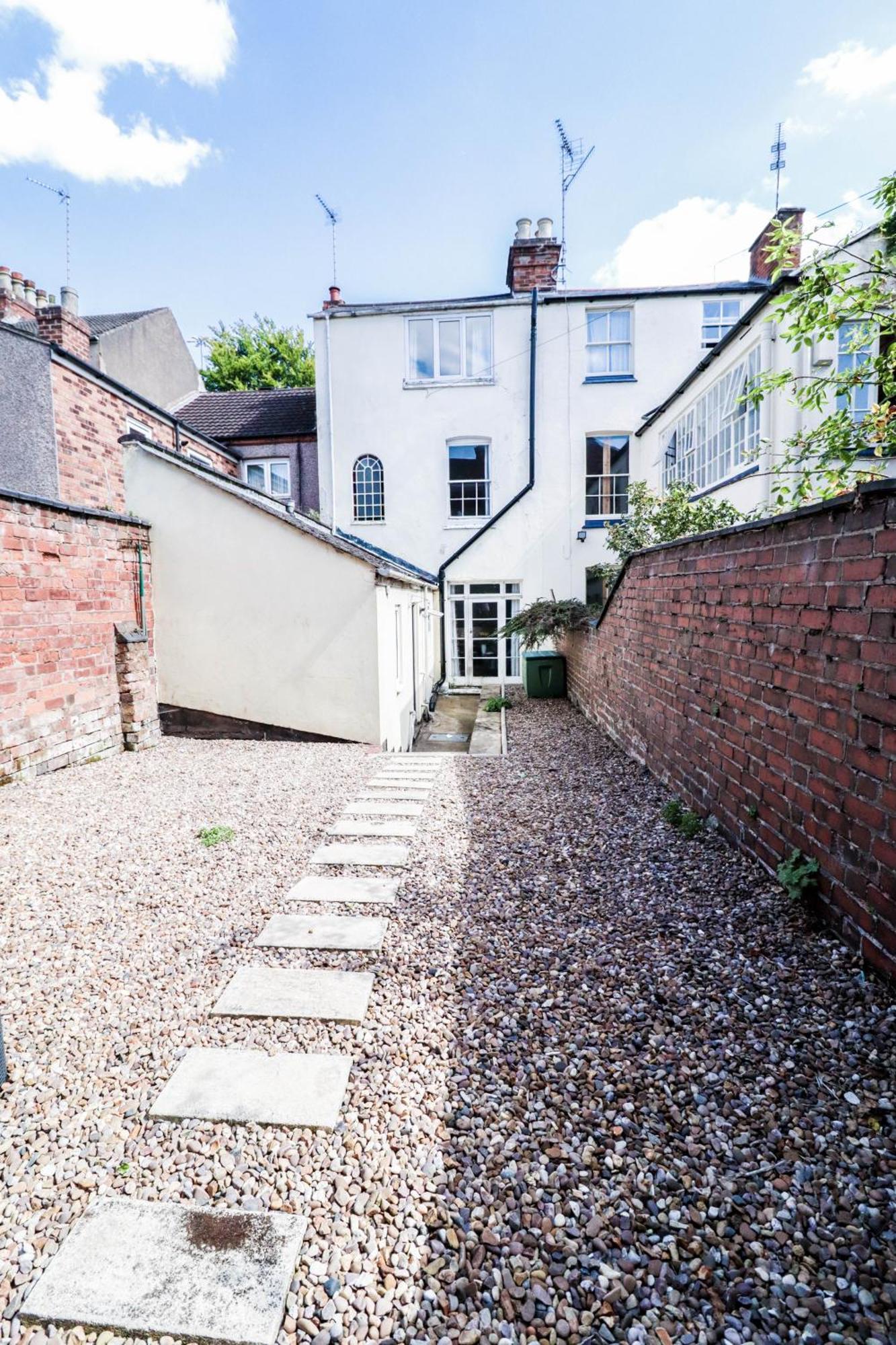 Prime 4-Bedroom House In The Heart Of The City Apartment Coventry