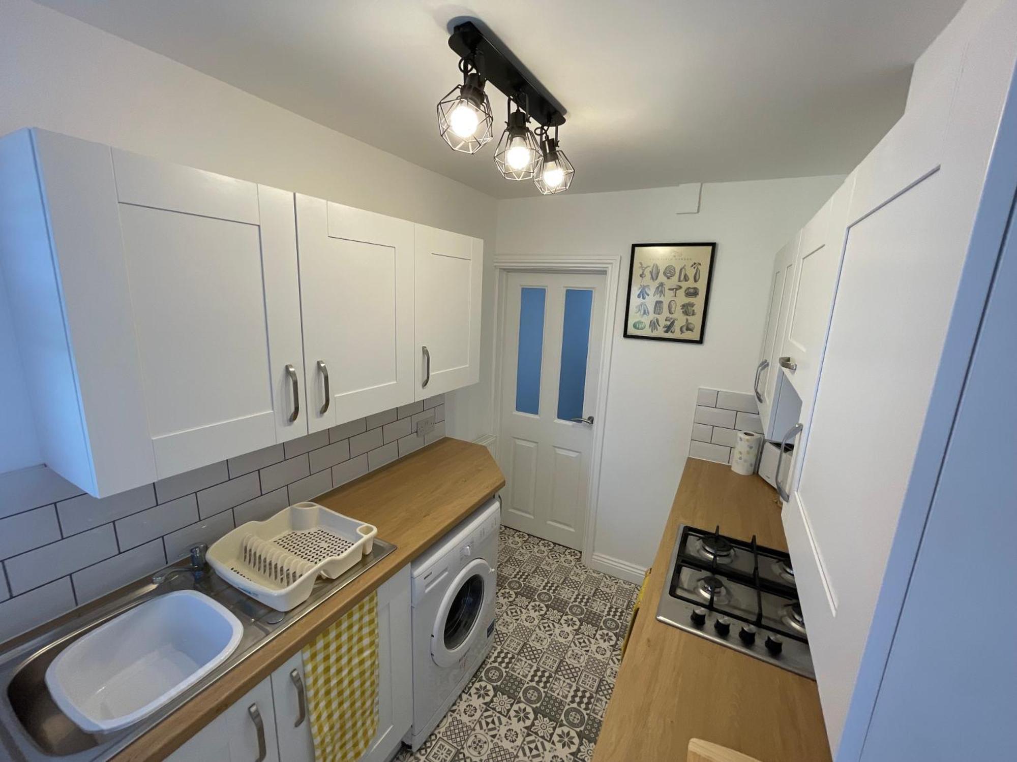 Stylish With Office & Double Beds Apartment