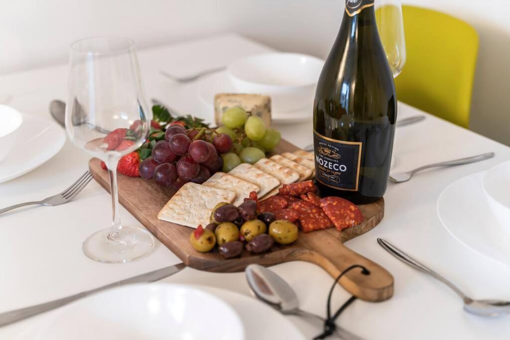 Anglian Retreat - Close To Centre - Free Parking, Fast Wifi And Smart Tv By Yoko * Coventry