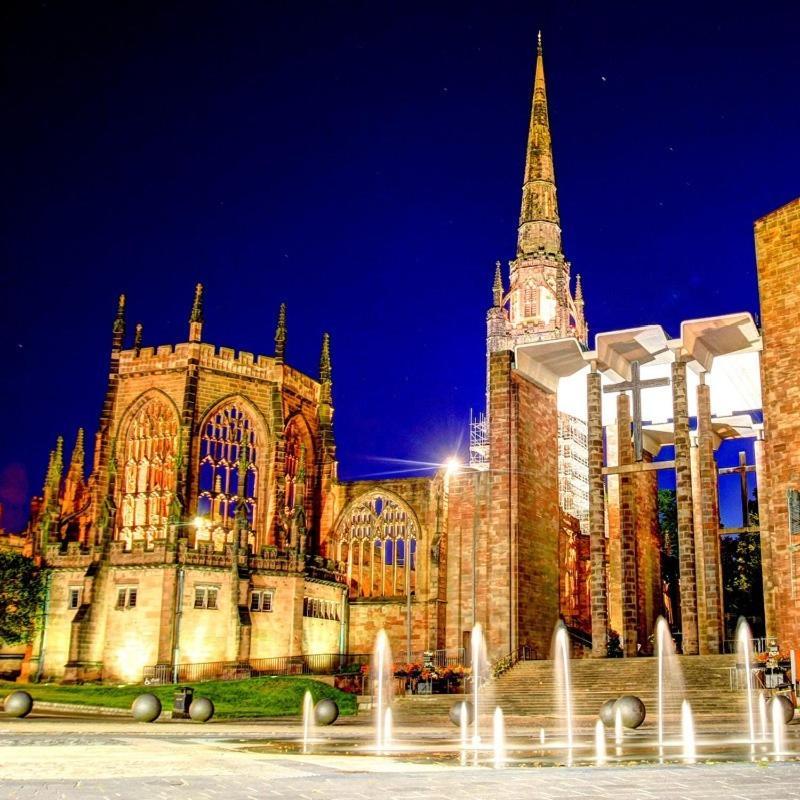 Cov - 3 Bed - Two Park Spaces - Contractors Coventry