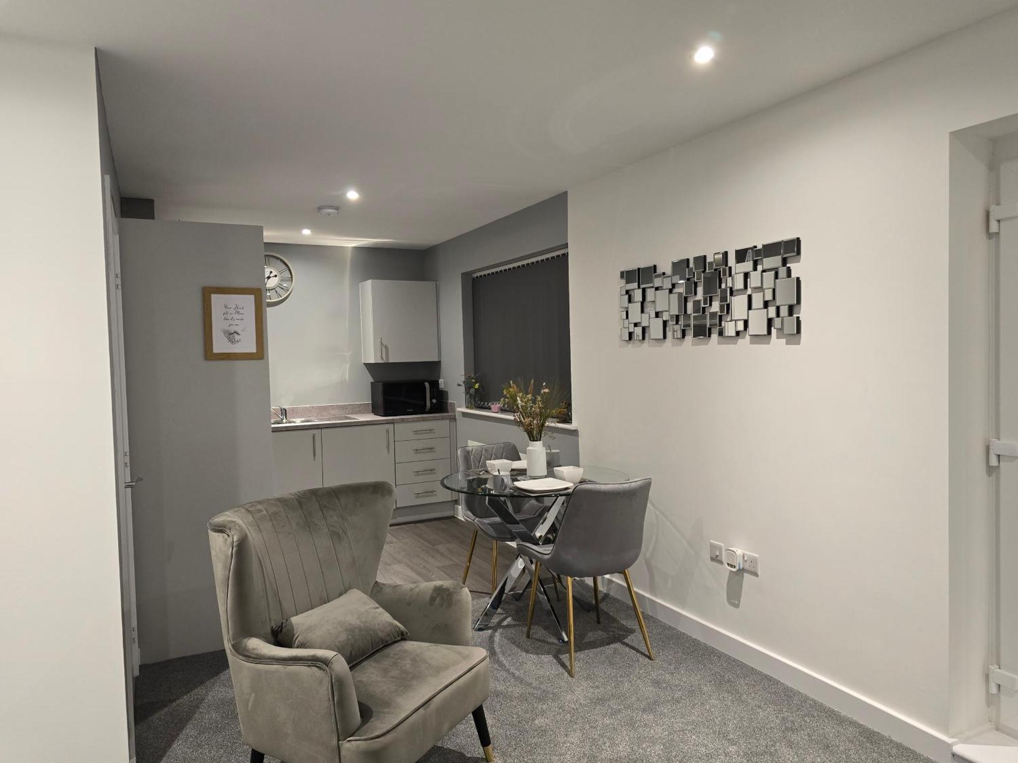 Well-preserved 2 Bedroom Flat Around Ricoh Arena-coventry Fc Apartamento *