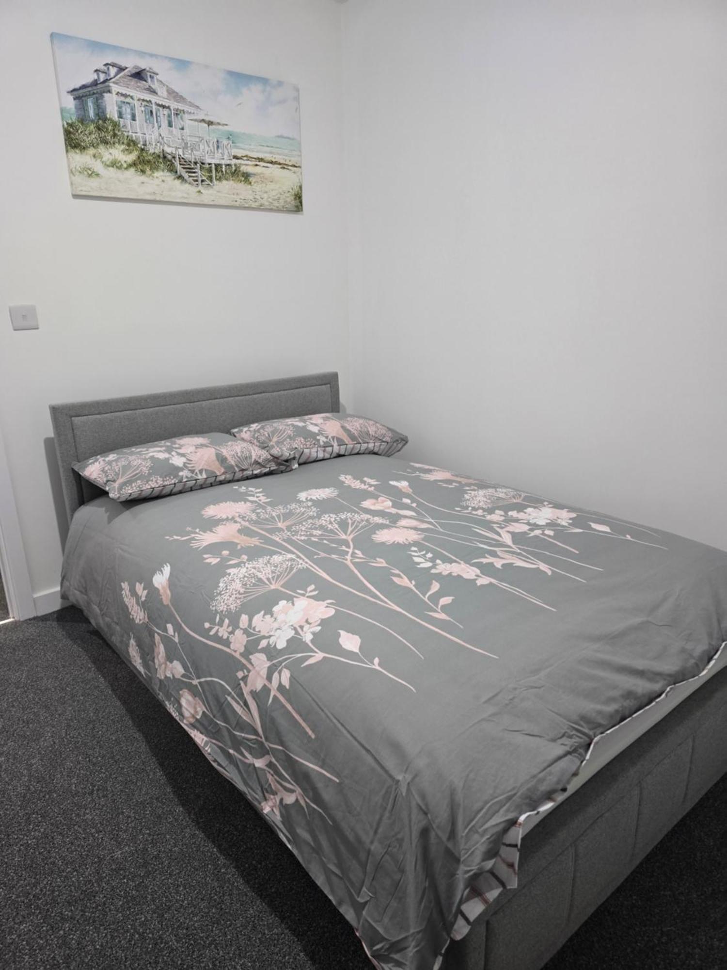 Well-preserved 2 Bedroom Flat Around Ricoh Arena-coventry Fc * Coventry