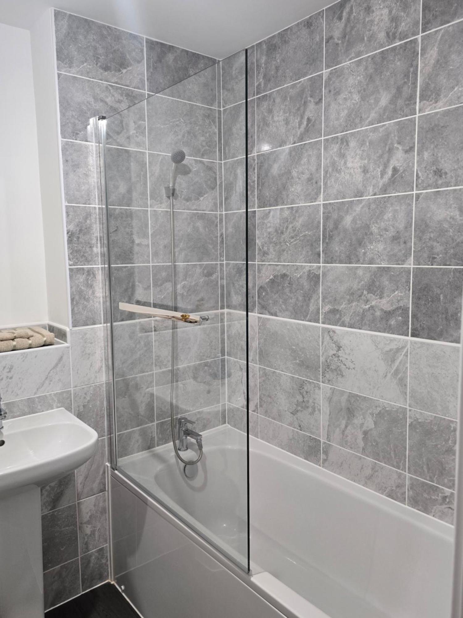 Well-preserved 2 Bedroom Flat Around Ricoh Arena-coventry Fc