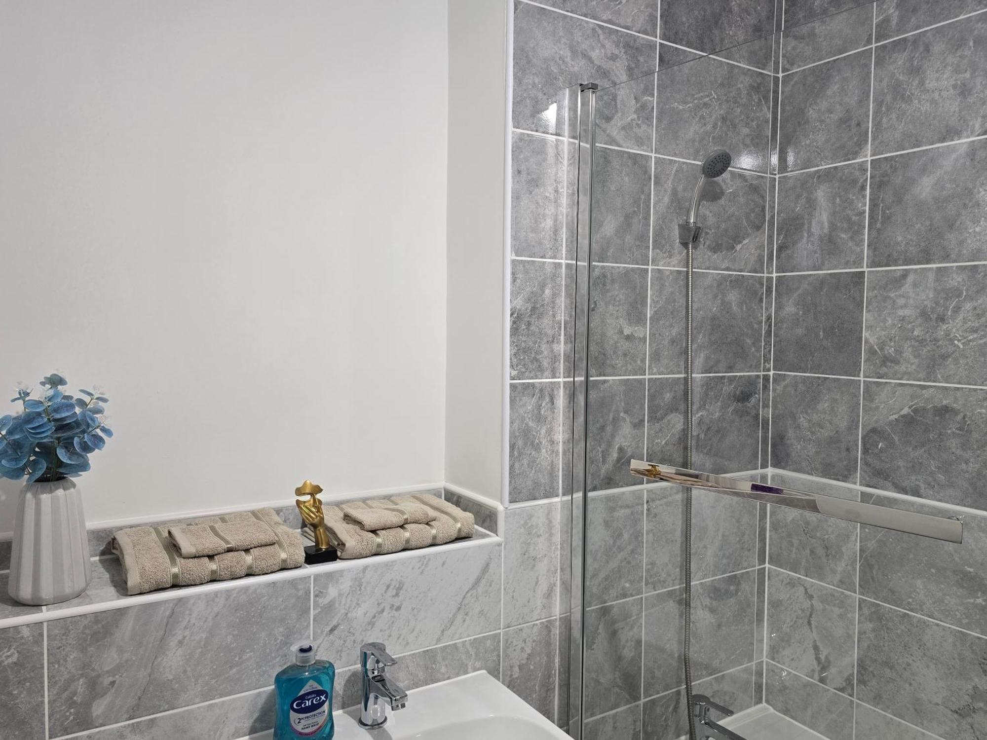Well-preserved 2 Bedroom Flat Around Ricoh Arena-coventry Fc Apartamento *