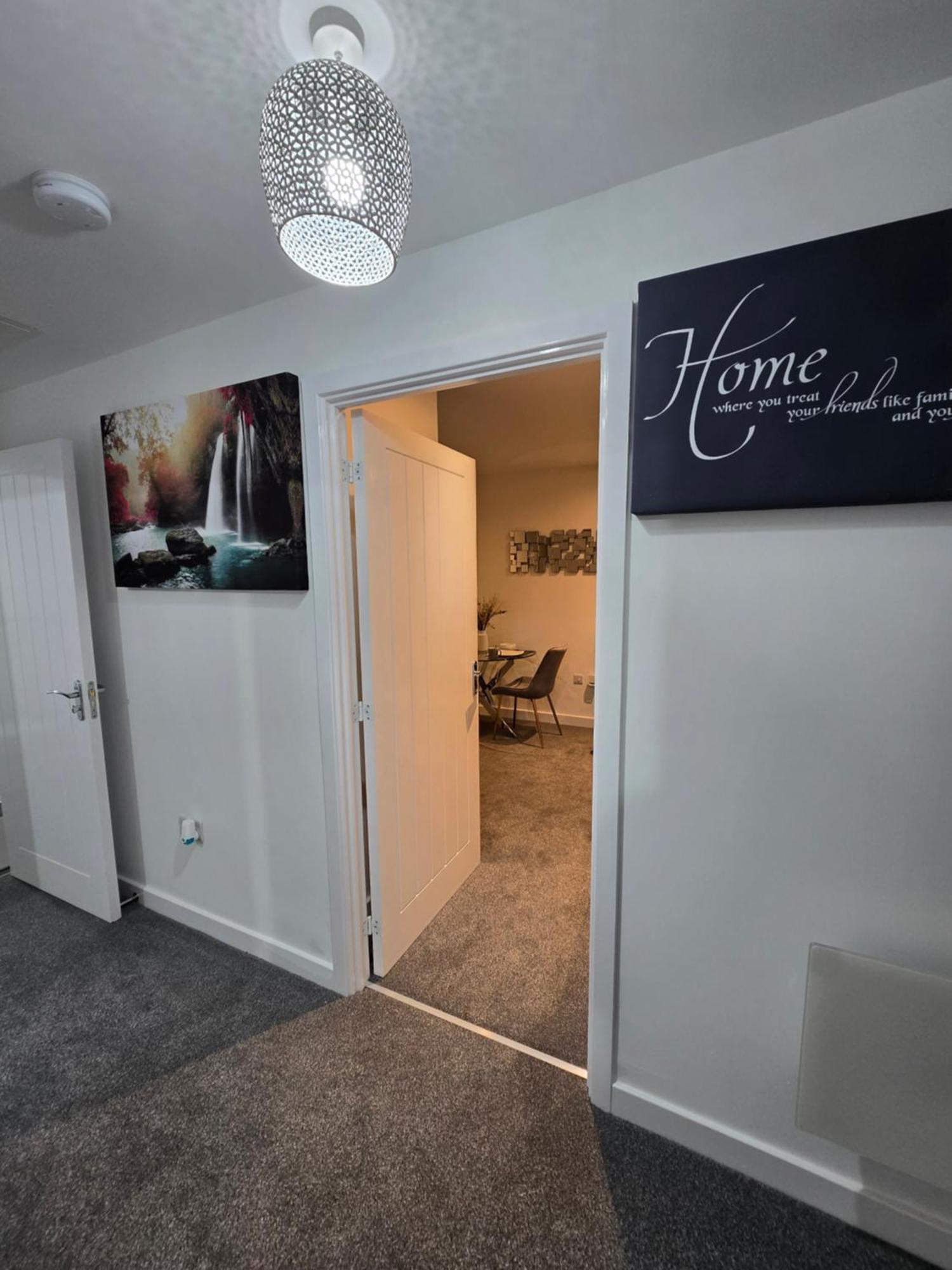 Well-preserved 2 Bedroom Flat Around Ricoh Arena-coventry Fc Coventry