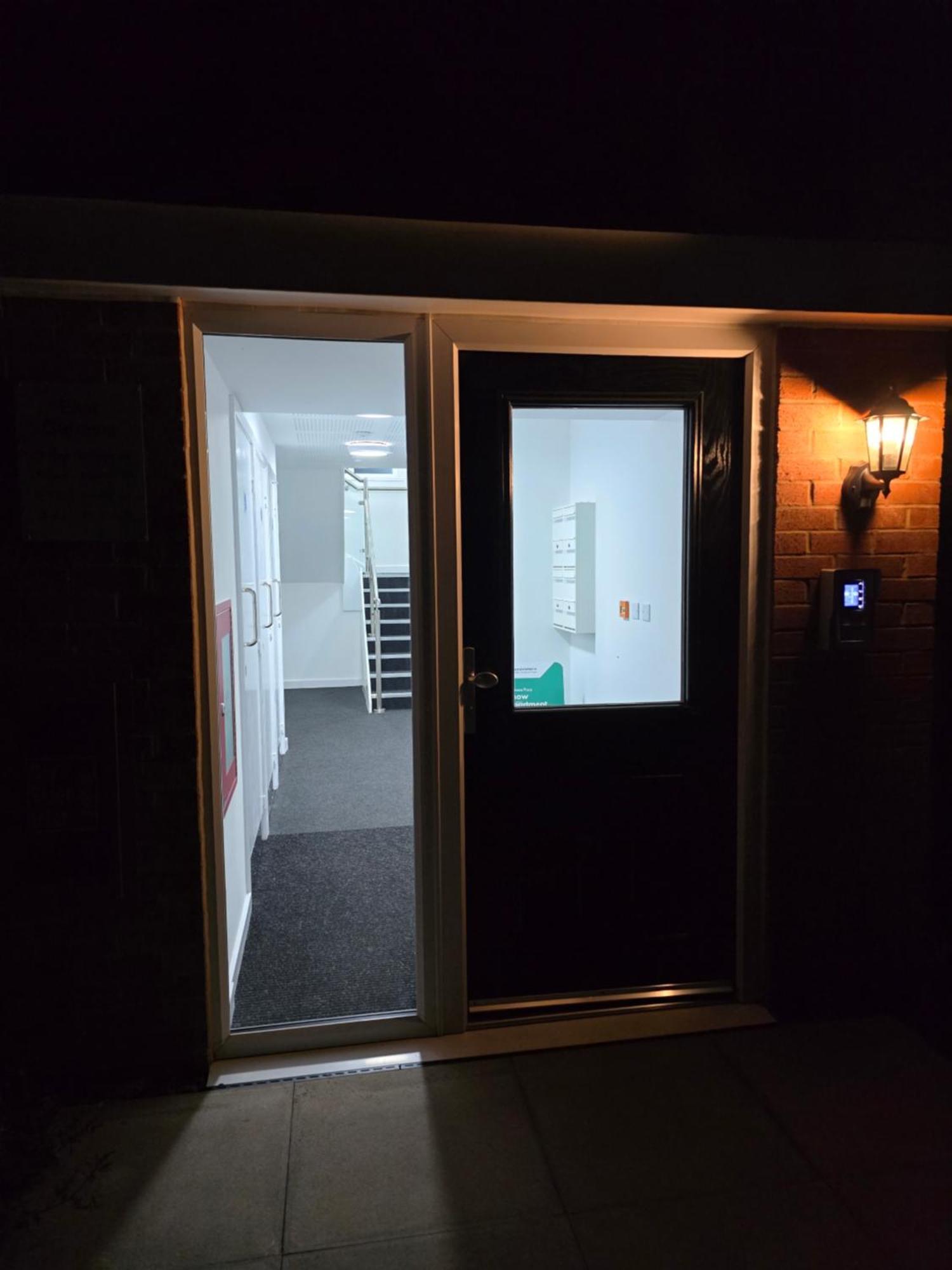 Well-preserved 2 Bedroom Flat Around Ricoh Arena-coventry Fc Apartamento *
