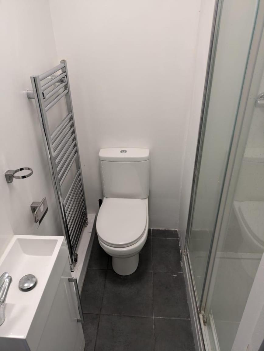 Craven House Apartment