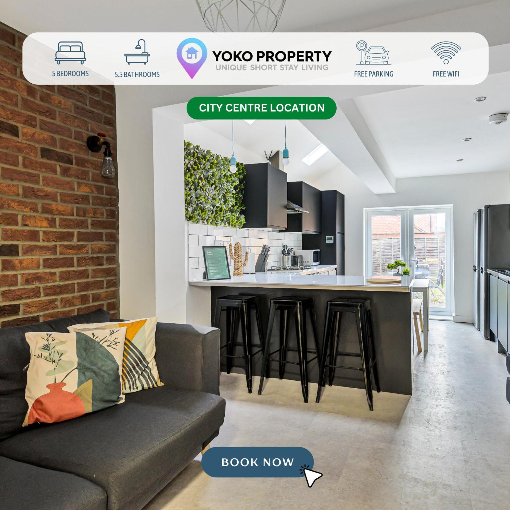 Stylish 5 Bedroom 5 Bathroom House Sleeps 10 With Garden, Smart Tv And Free Parking By Yoko Holiday home *
