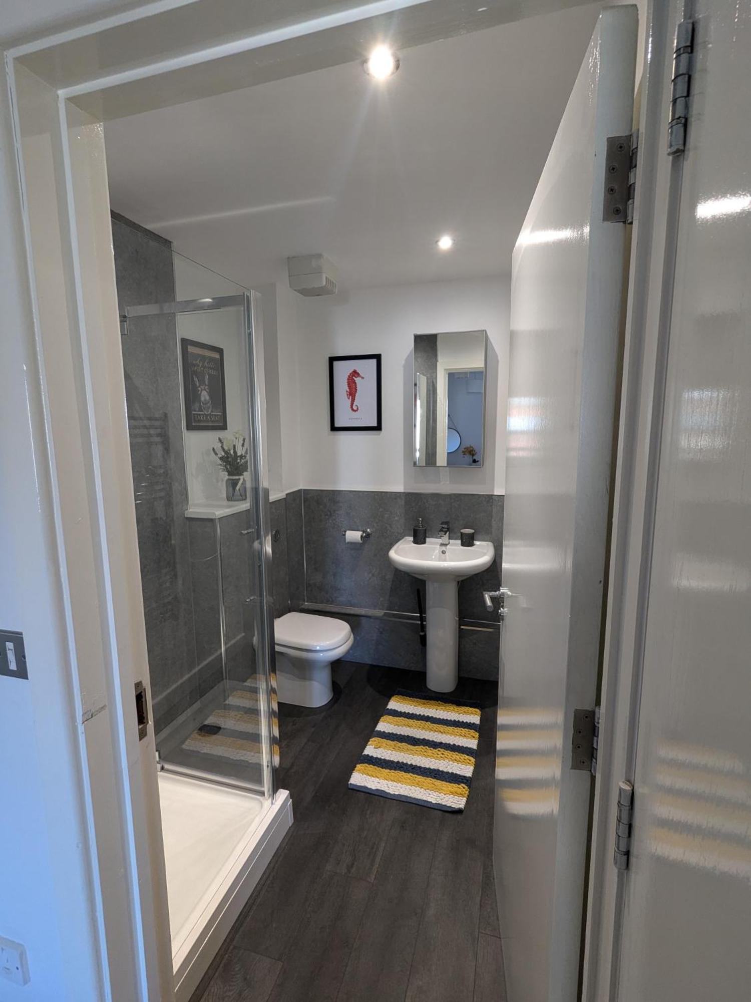 Stunning Modern Centre Apartment Coventry