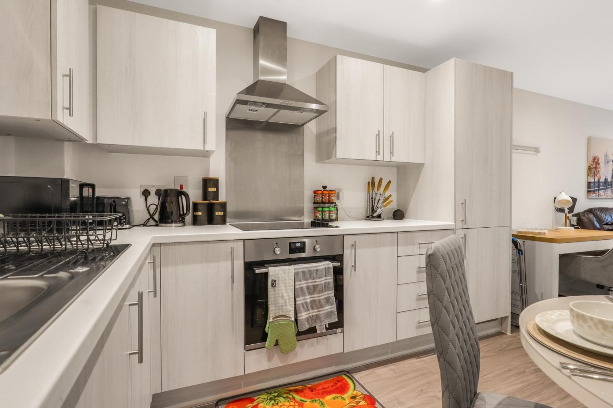 Beaver Stays- Coventry Serviced Apartment Coventry