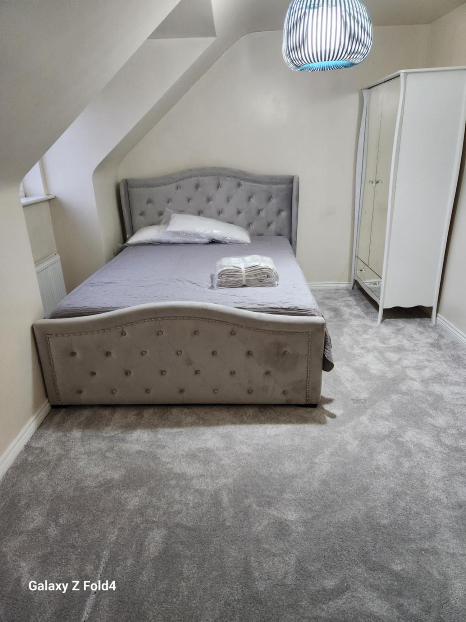69 Swan Lane * Coventry