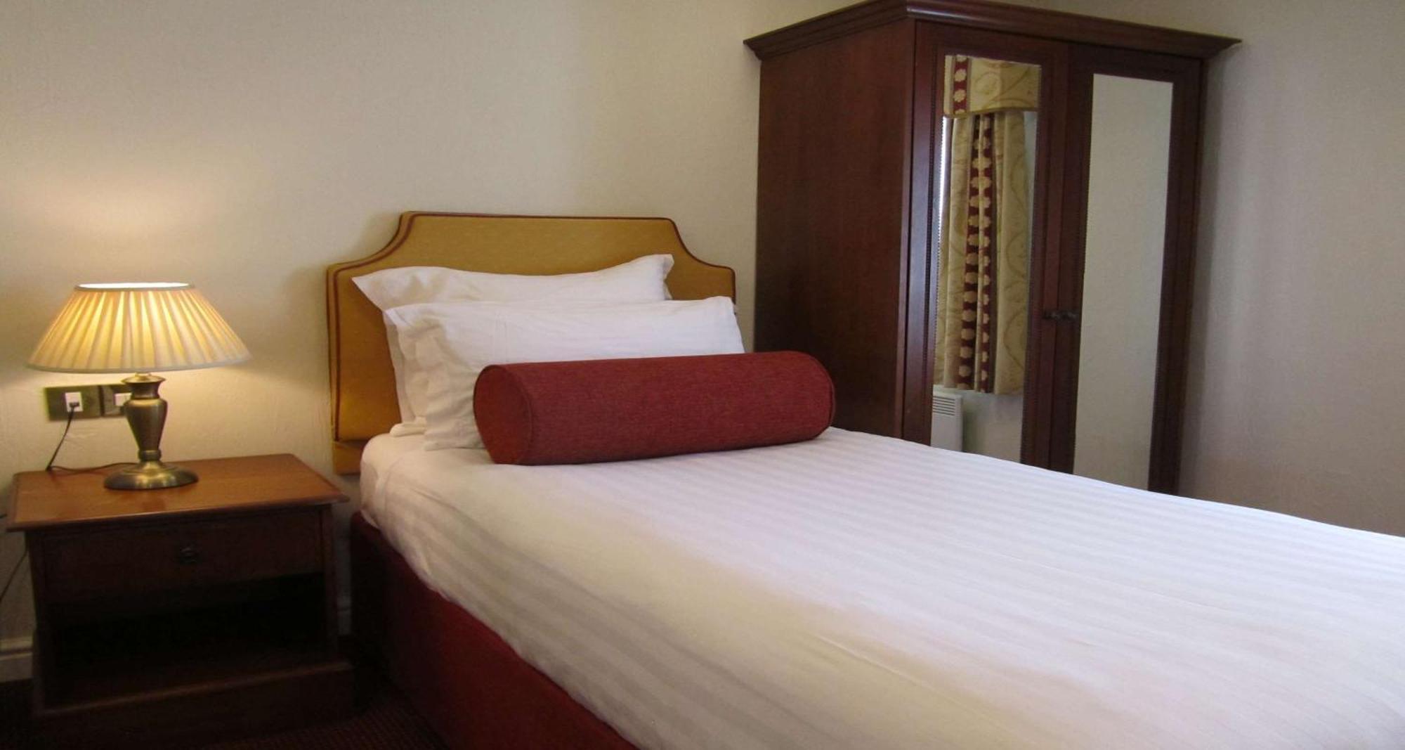 Hotel Windmill Village Hotel, Golf Club & Spa, Bw Signature Collection