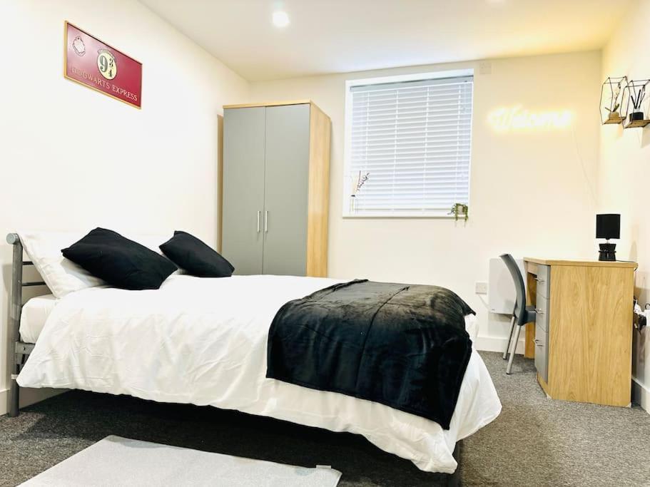 Cosy Center Apartment Coventry