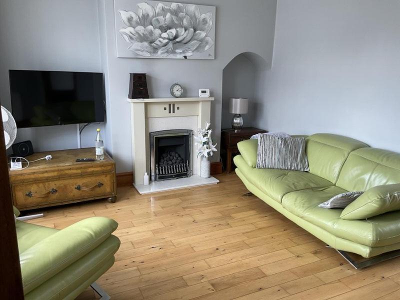 Homestay Lovely Double With Smart Tv And Netflix *