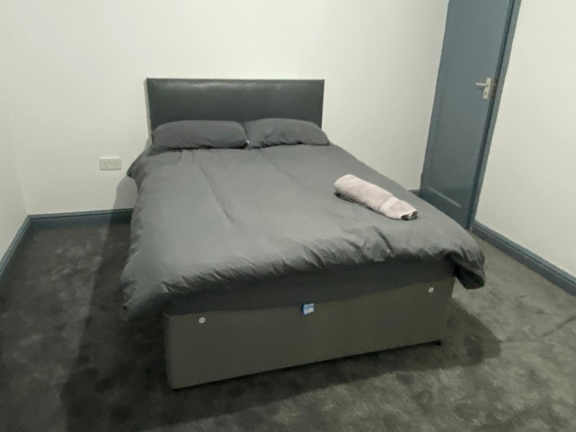 In Guest - Comfortable Near Centre * Coventry