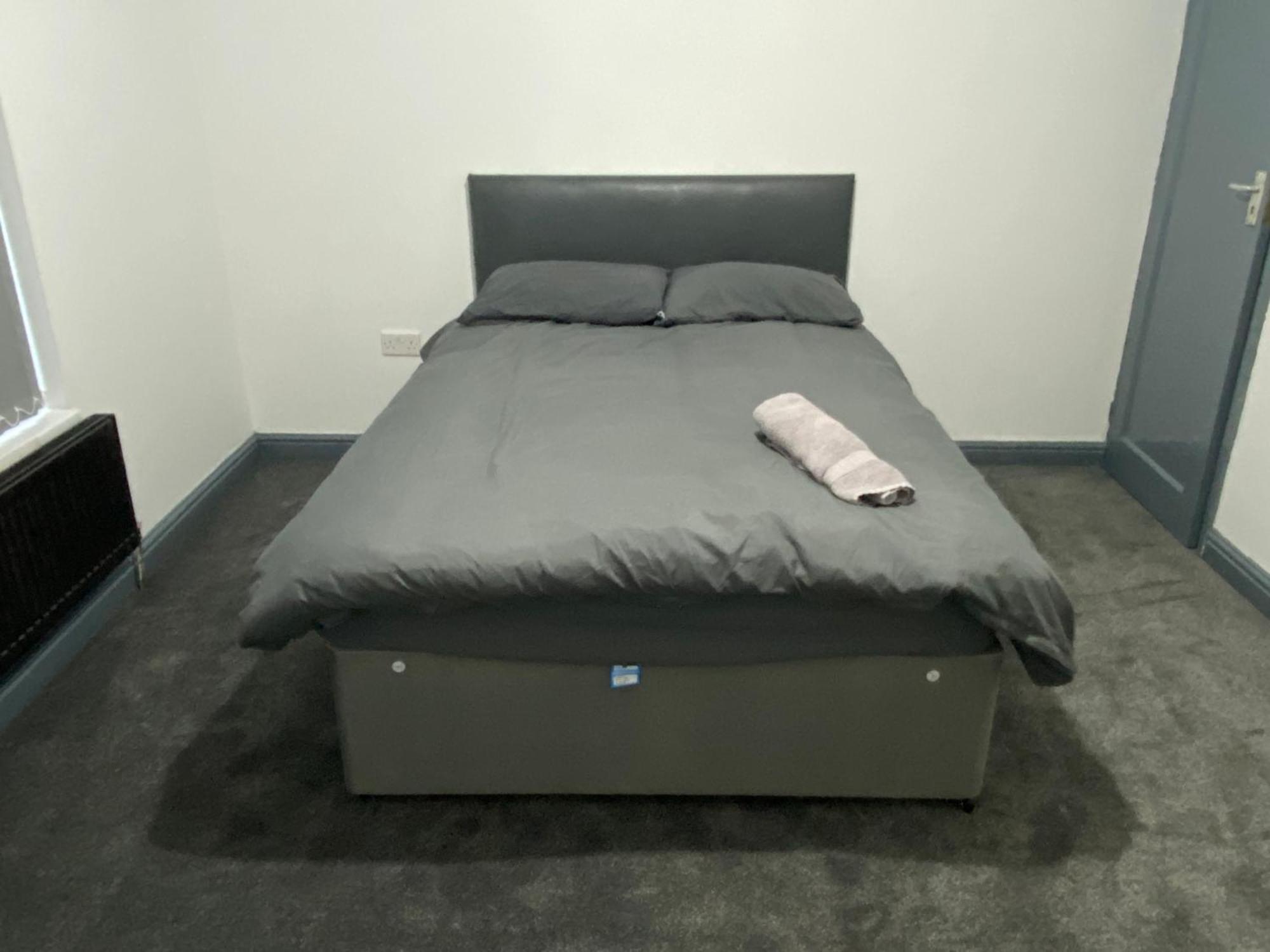 In Guest - Comfortable Near Centre * Coventry