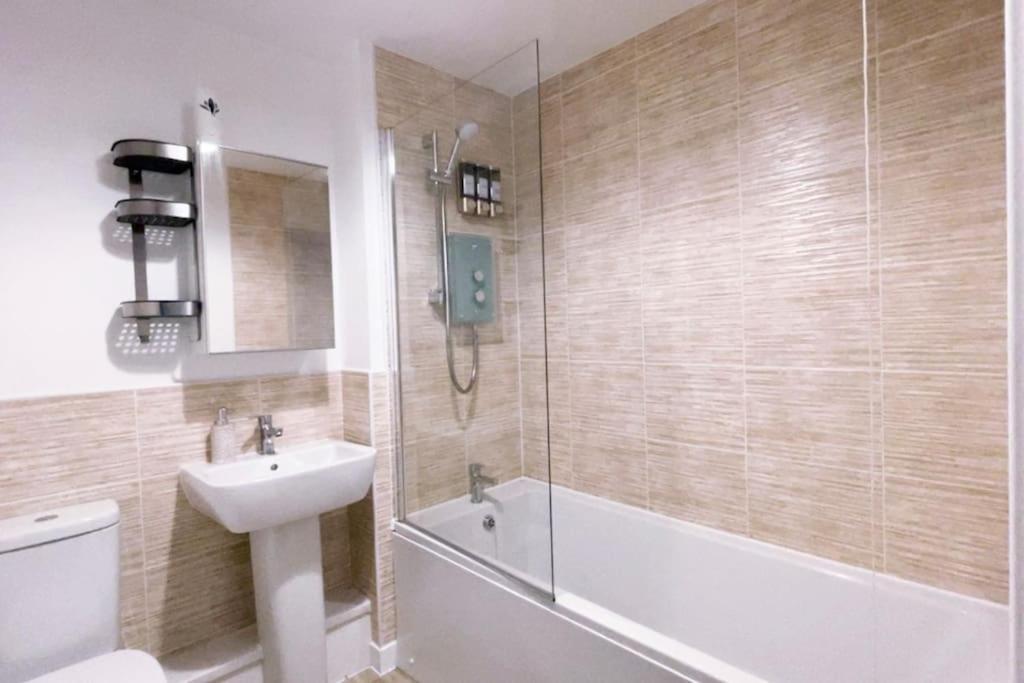Fabulous 2bedroom Flat * Coventry