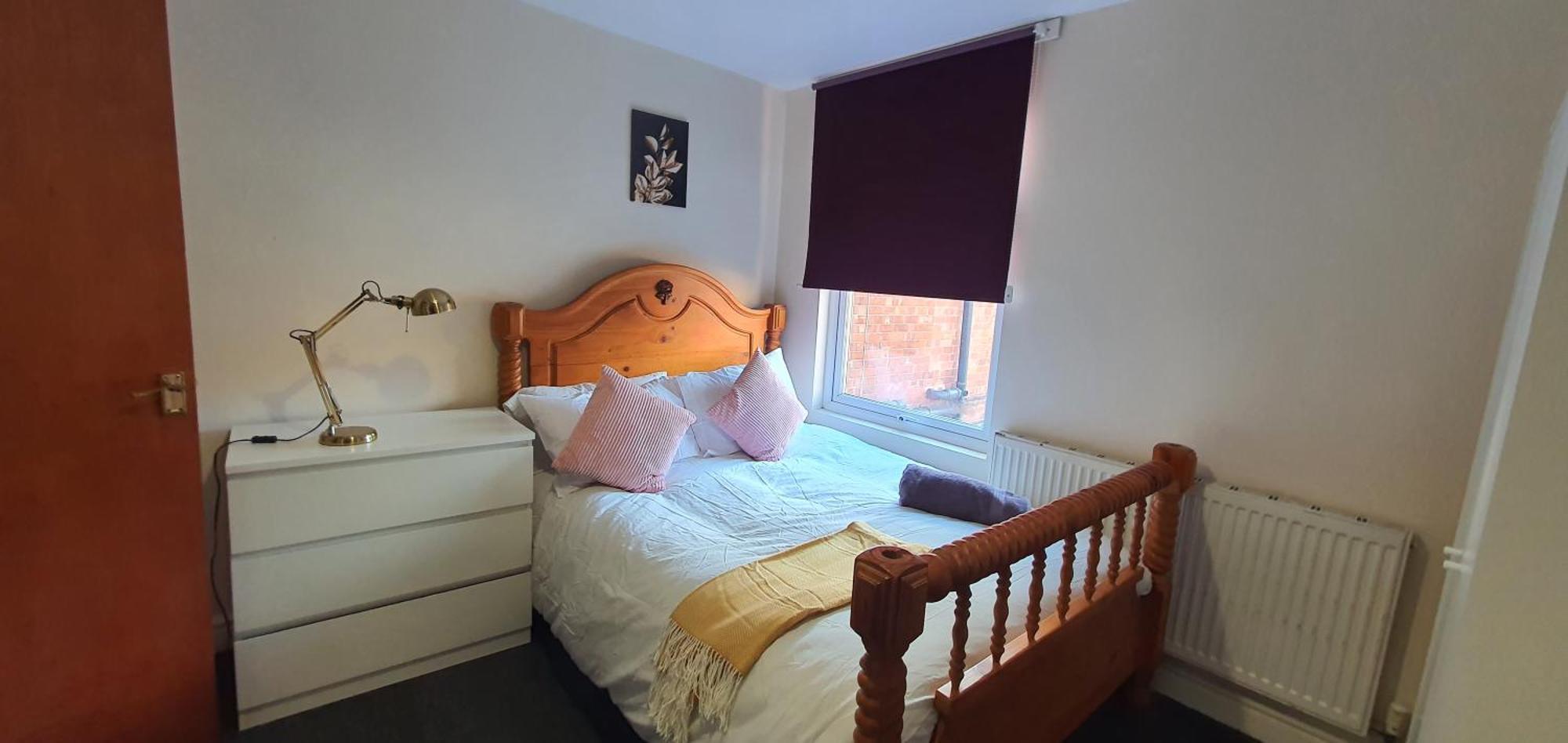In Guest - Bright Nice In Coventry