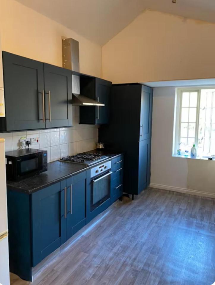 Guest house Double In Cv1 With En-suite Bathroom Coventry