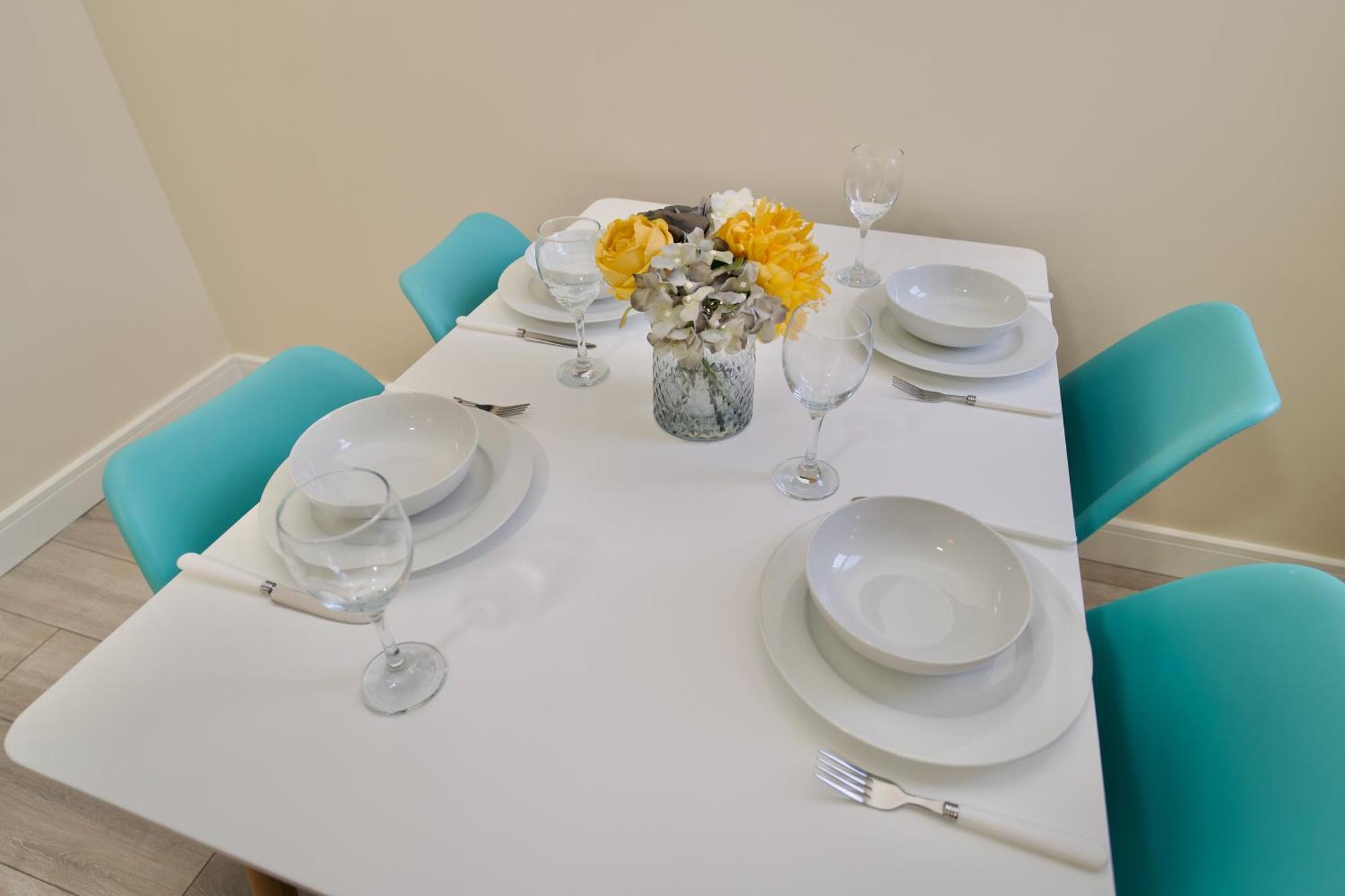 Charming 2bed Gem - Free Parking & Netflix, Wifi, Walk To Centre Coventry