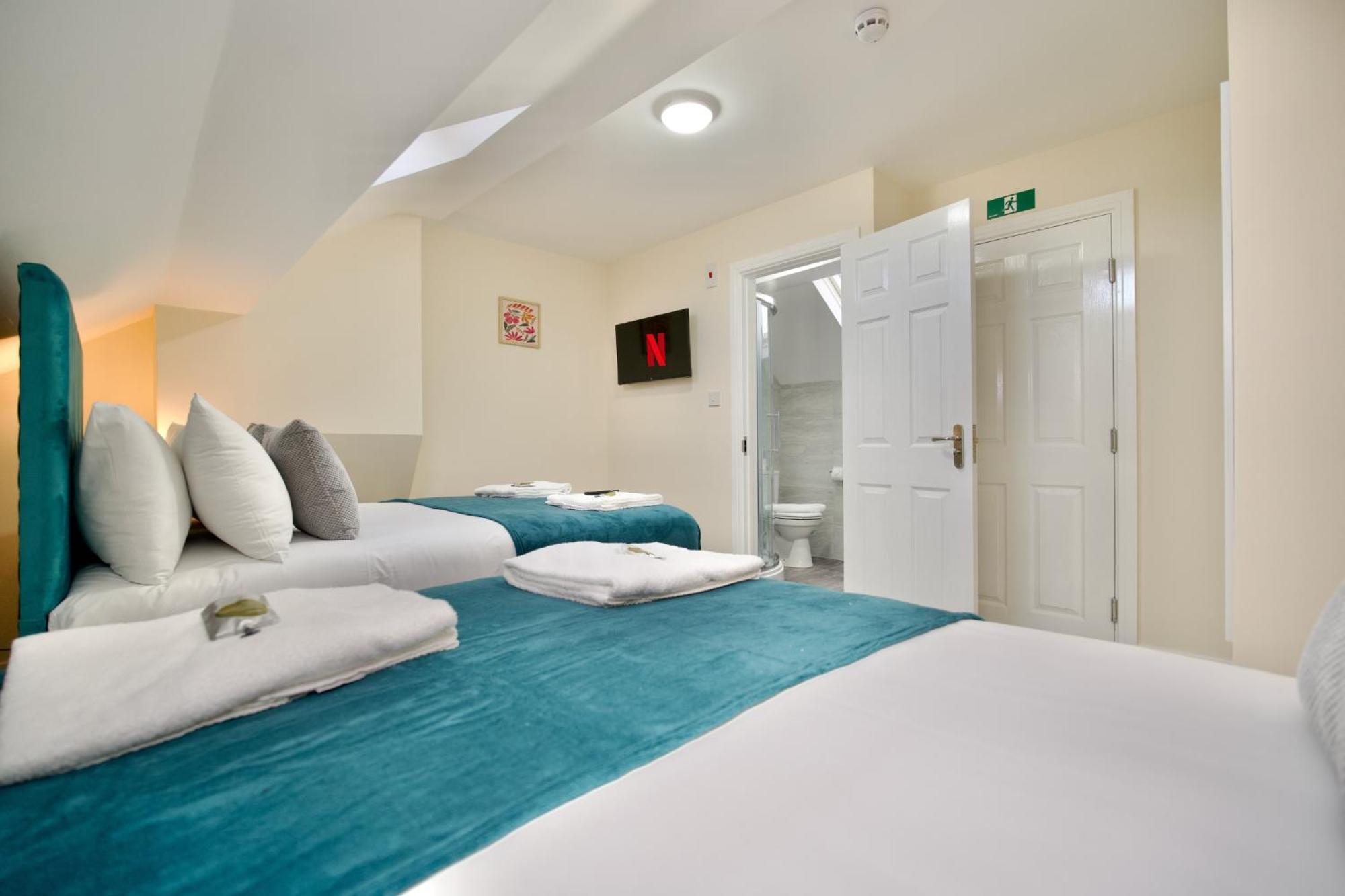 Charming 2bed Gem - Free Parking & Netflix, Wifi, Walk To Centre Apartment *