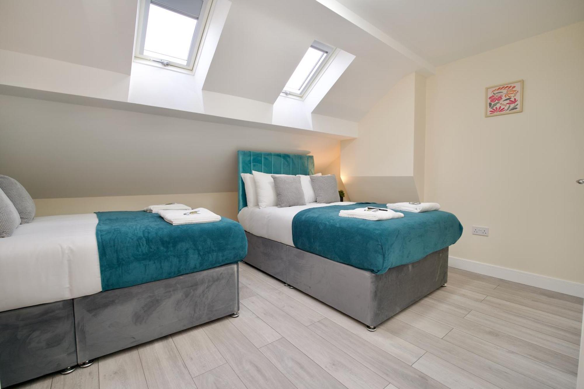 Charming 2bed Gem - Free Parking & Netflix, Wifi, Walk To Centre