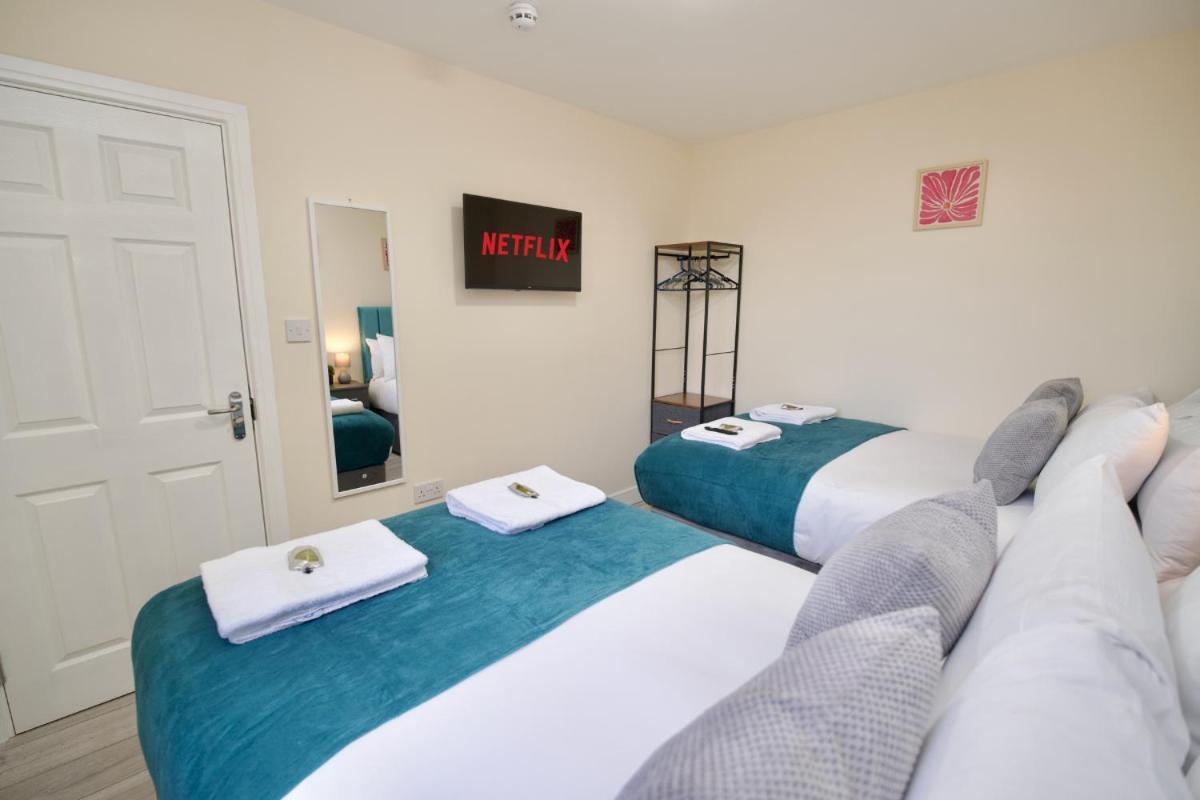 Charming 2bed Gem - Free Parking & Netflix, Wifi, Walk To Centre Apartment