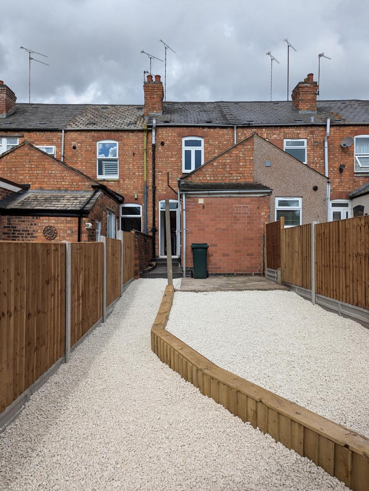Urban Oasis Serviced - Families, Remote Work, Corporate, Contractors *