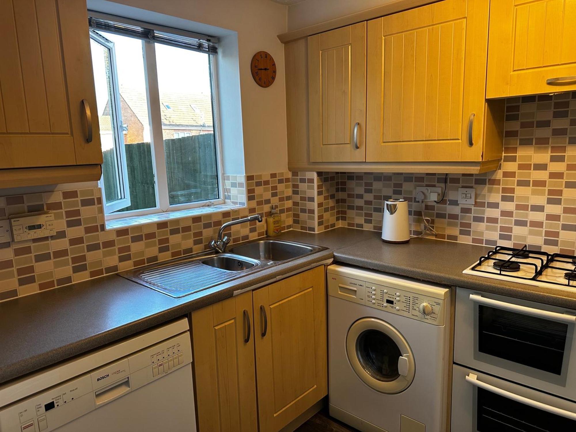 - 3 Beds - Pet Friendly - Free Parking Holiday home Coventry