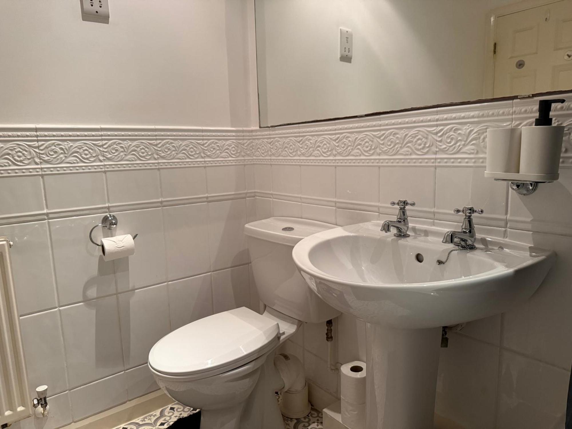 - 3 Beds - Pet Friendly - Free Parking * Coventry