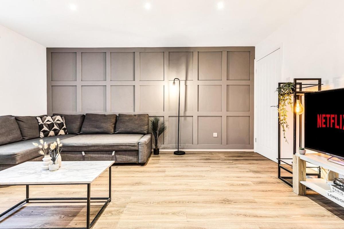 Apartment Stylish In Center With Free Parking *