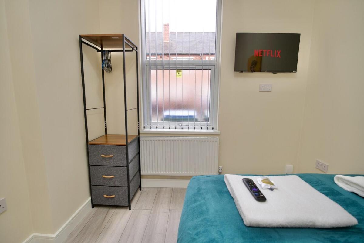 Holiday home Monks Villa Fully Furnished Home Coventry Coventry