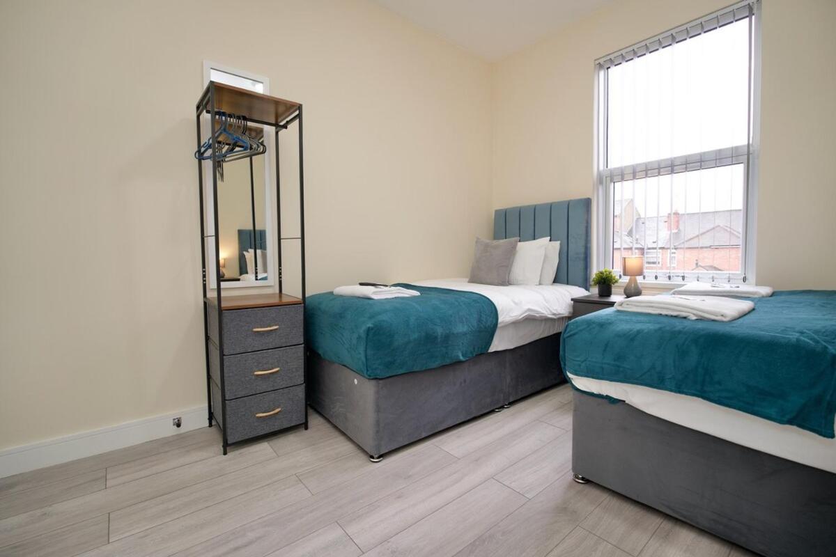 Holiday home Monks Villa Fully Furnished Home Coventry