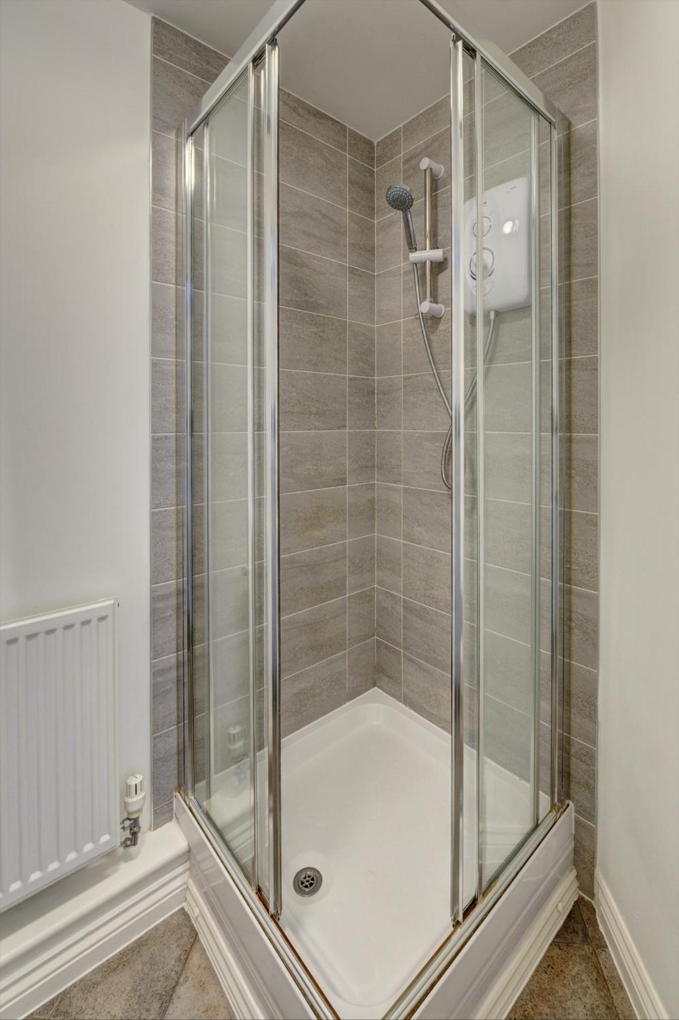 2-br Apartment, En-suite, Allocated Parking, Next To Playground *