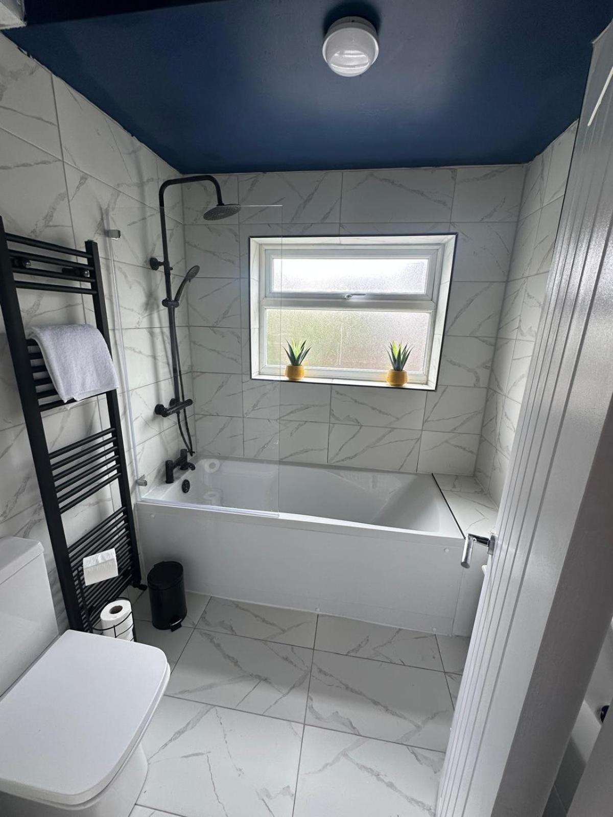3bed Terraced House Cv5 Coventry