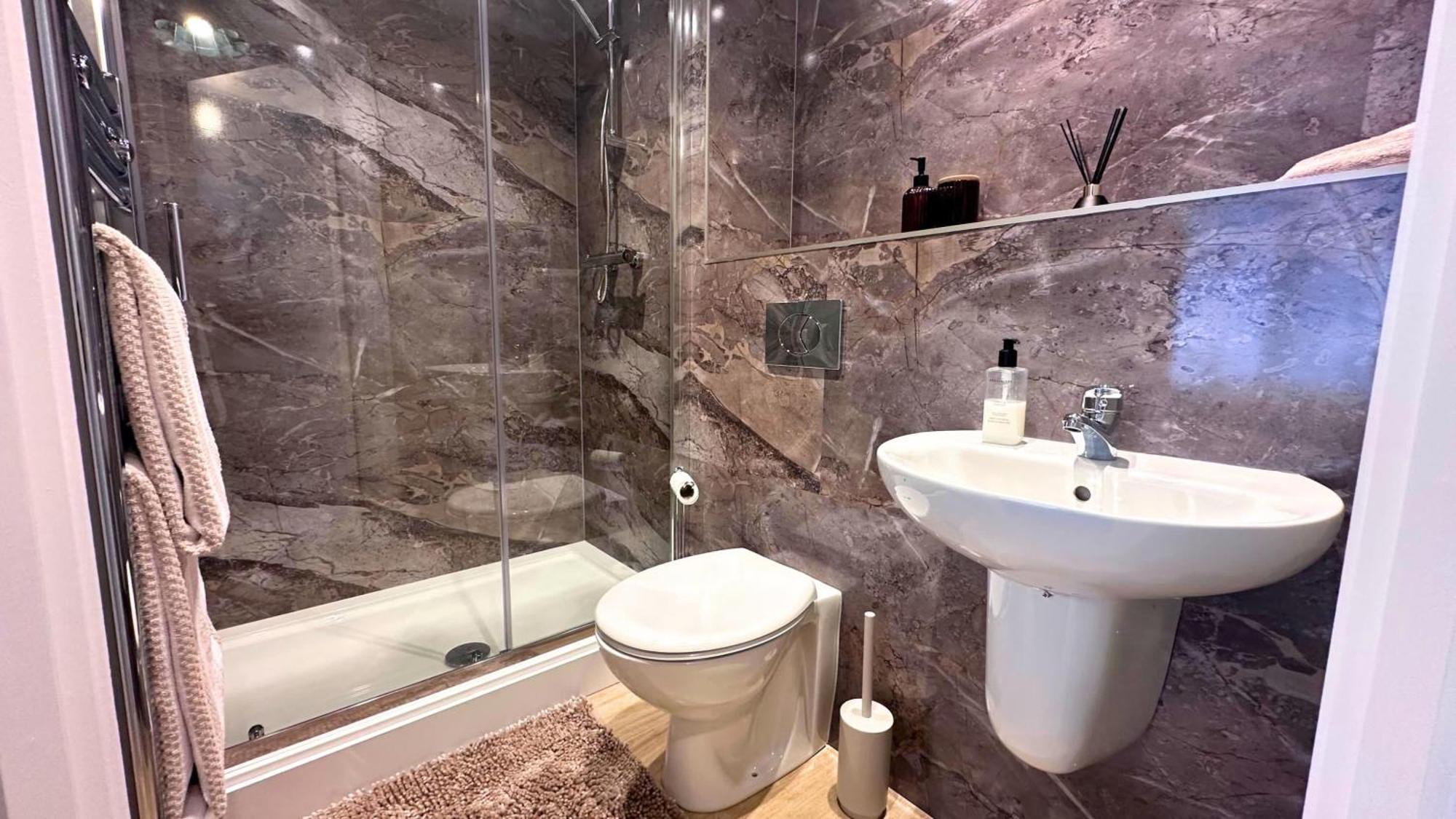 3 Bedroom Modern *
