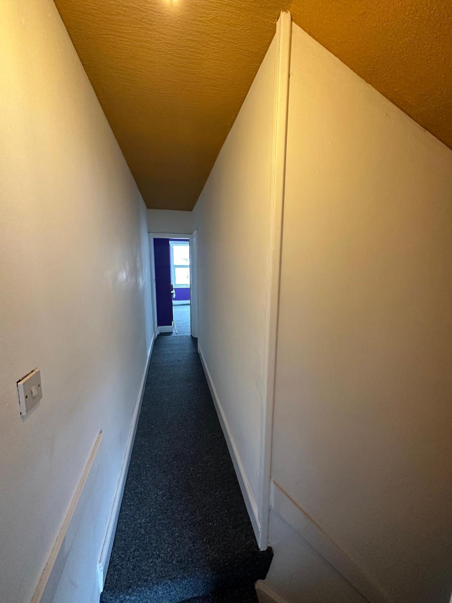 3bed Terraced House Cv5 *