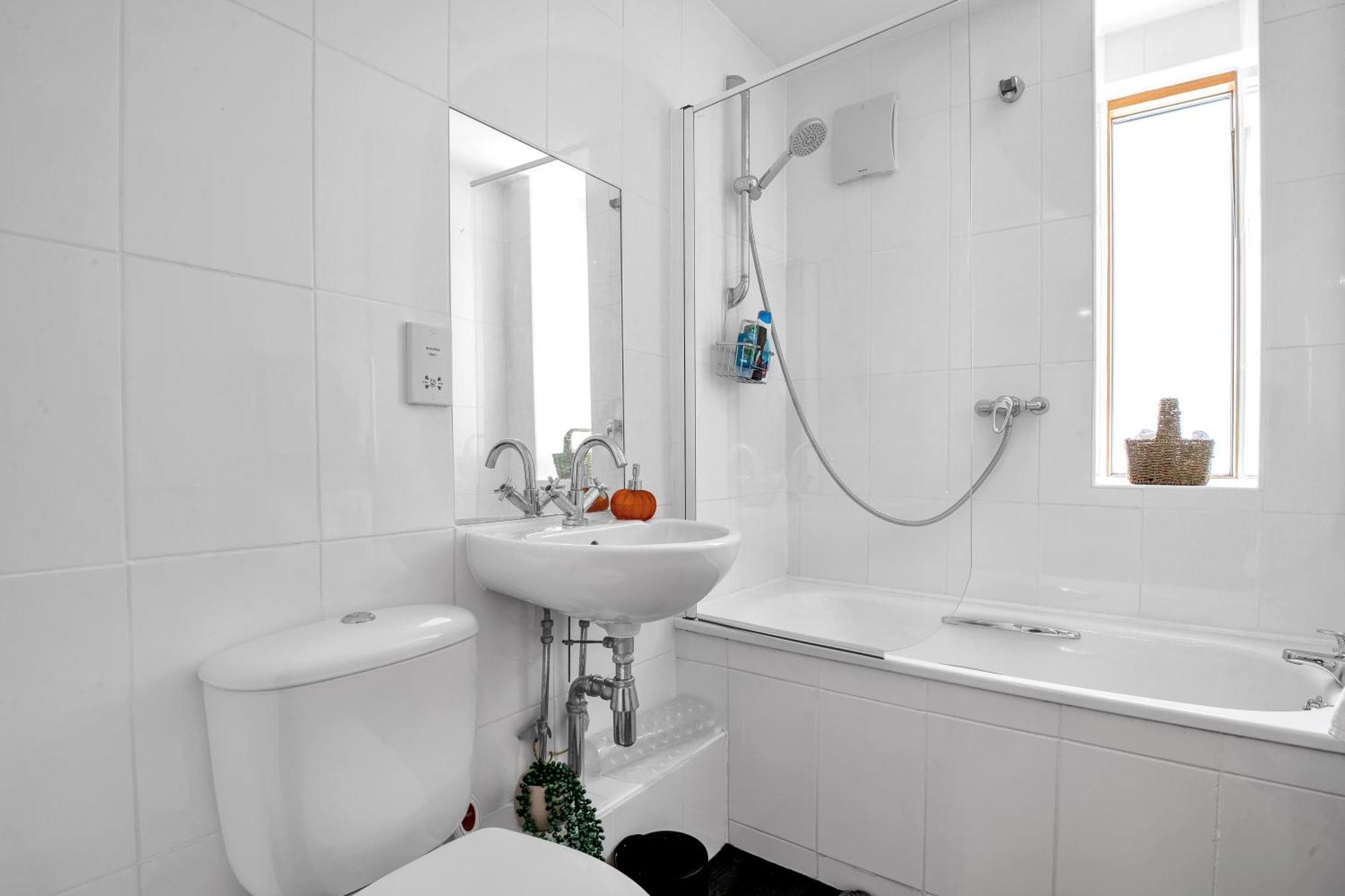 Holiday home Luxury Waterfront With Free Parking *