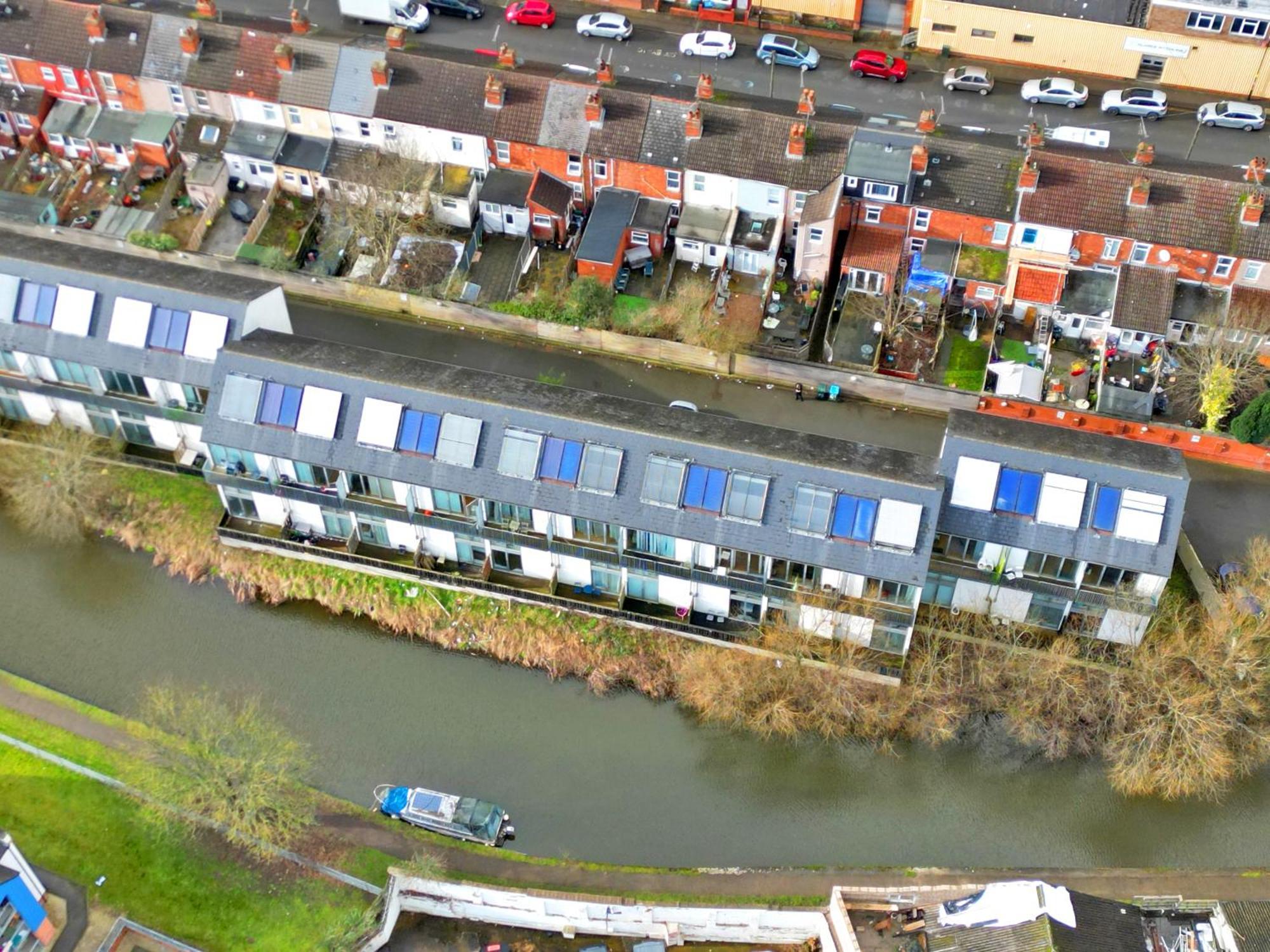 Holiday home Luxury Waterfront With Free Parking Coventry