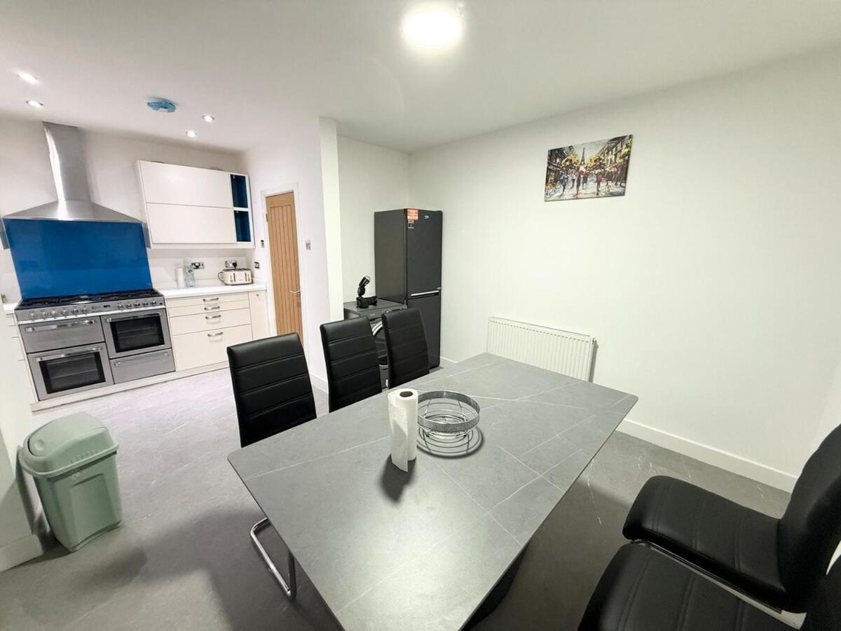 Holiday home Cozy 3 Bedroom In Wyken - Coventry