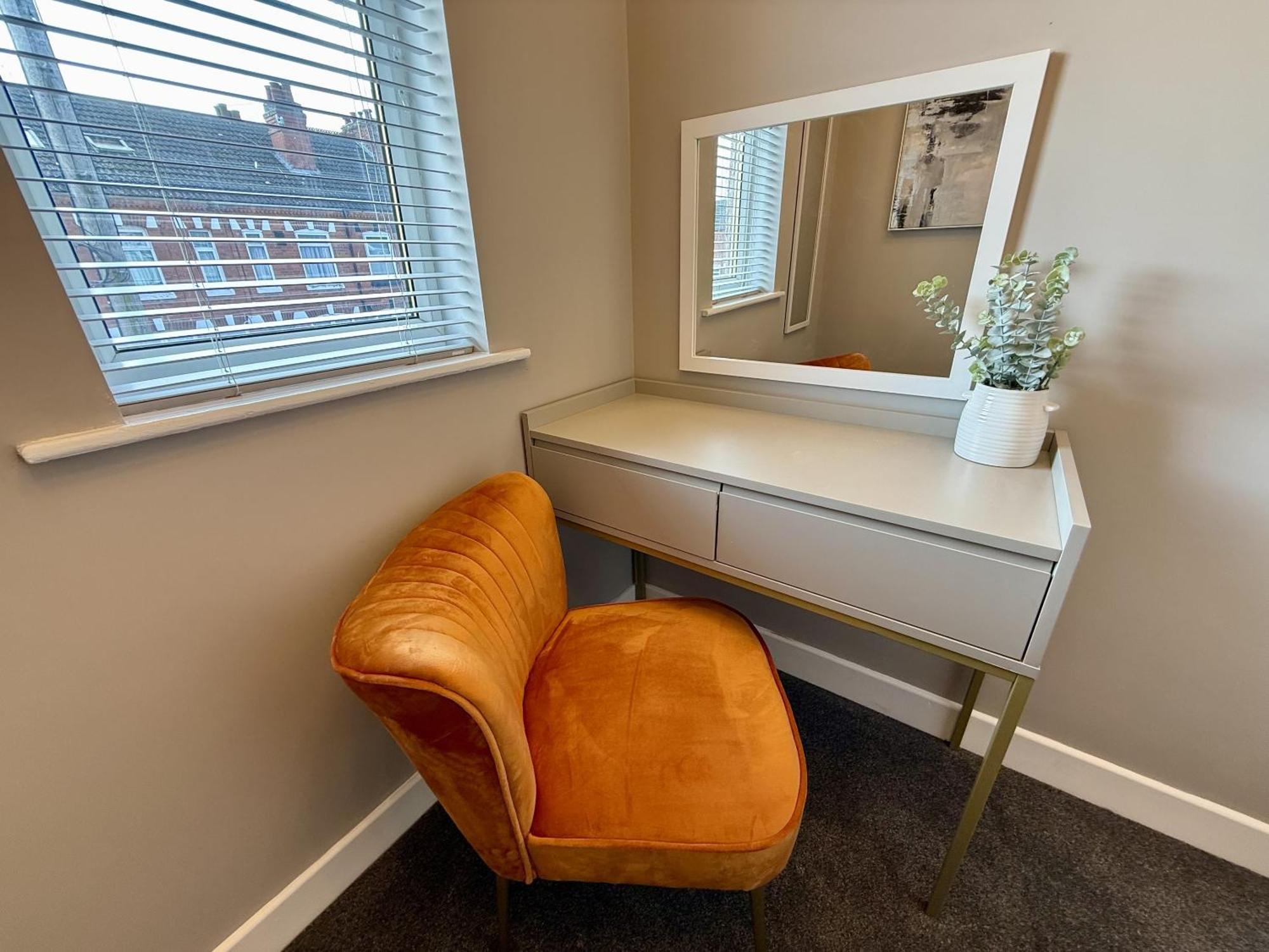 Spacious, Contemporary 2-bed House - Hosted By Hutch Lifestyle Coventry