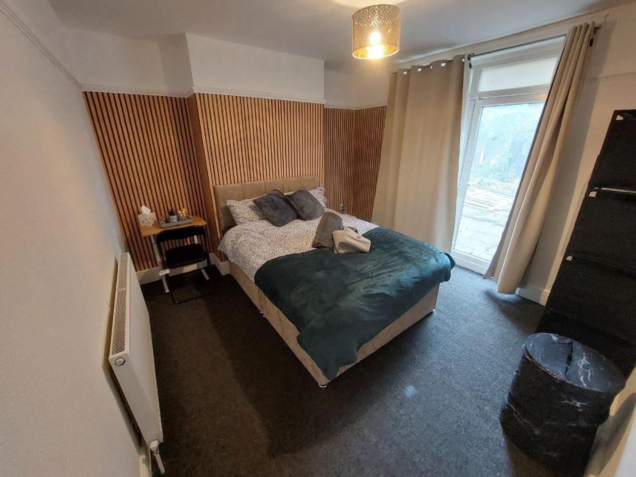 Lindi Guest house *