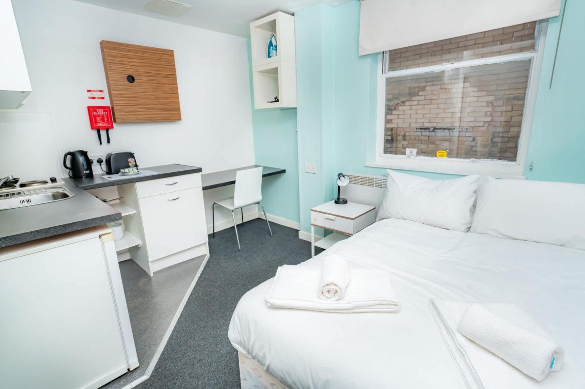 Apartment Lovely Budget