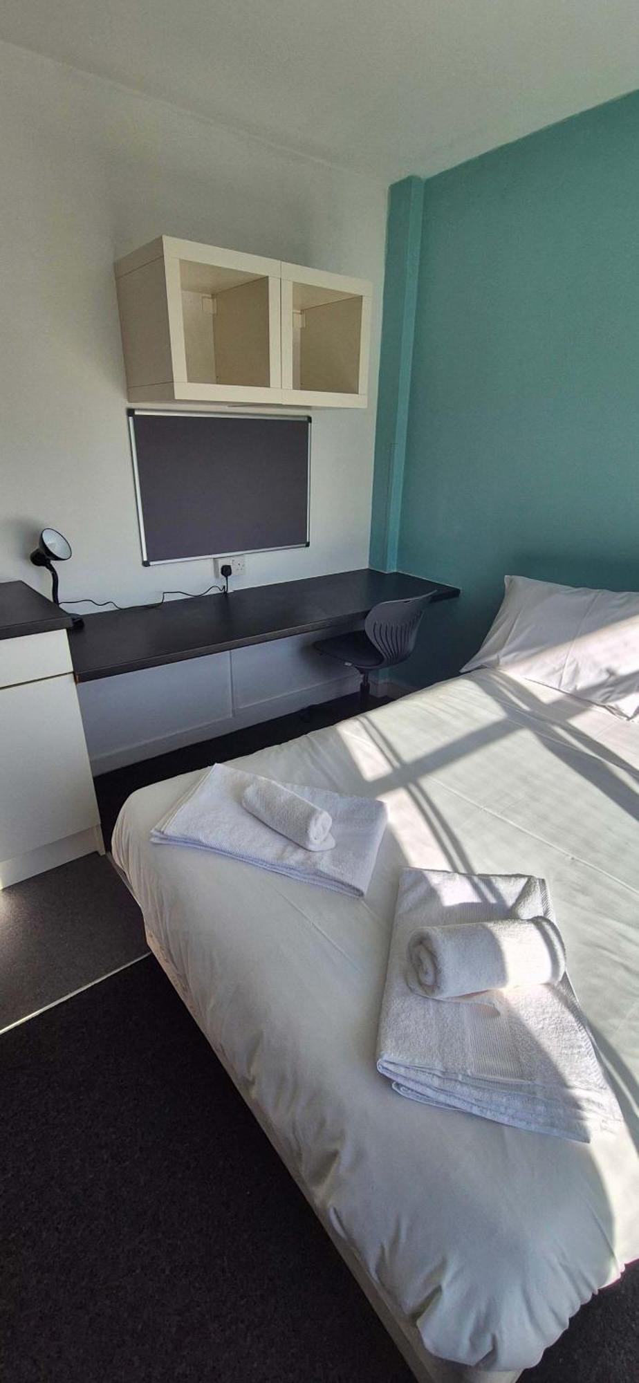 Apartment Fantastic Budget In Centre Coventry