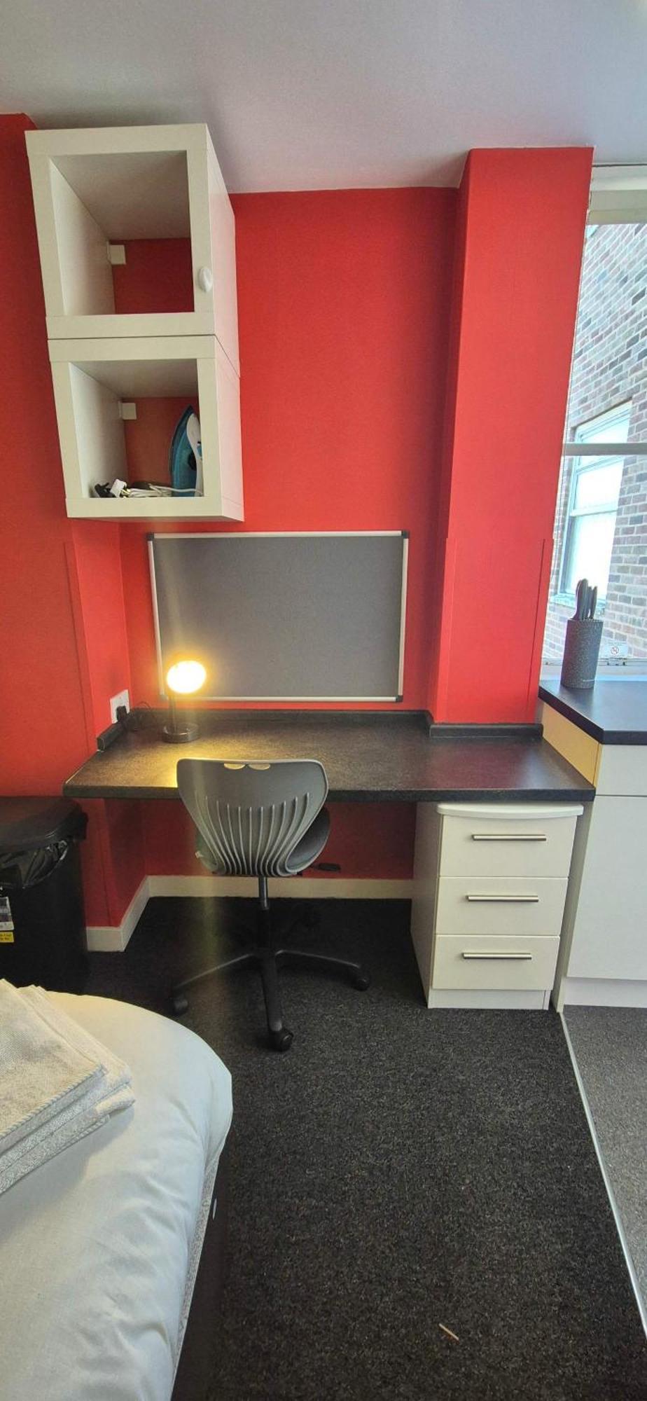 Apartment Cosy Budget In Centre