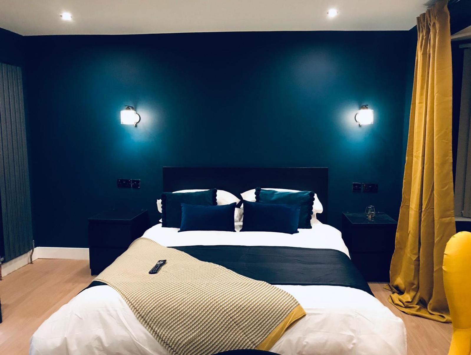 Sky Aparthotel 3*