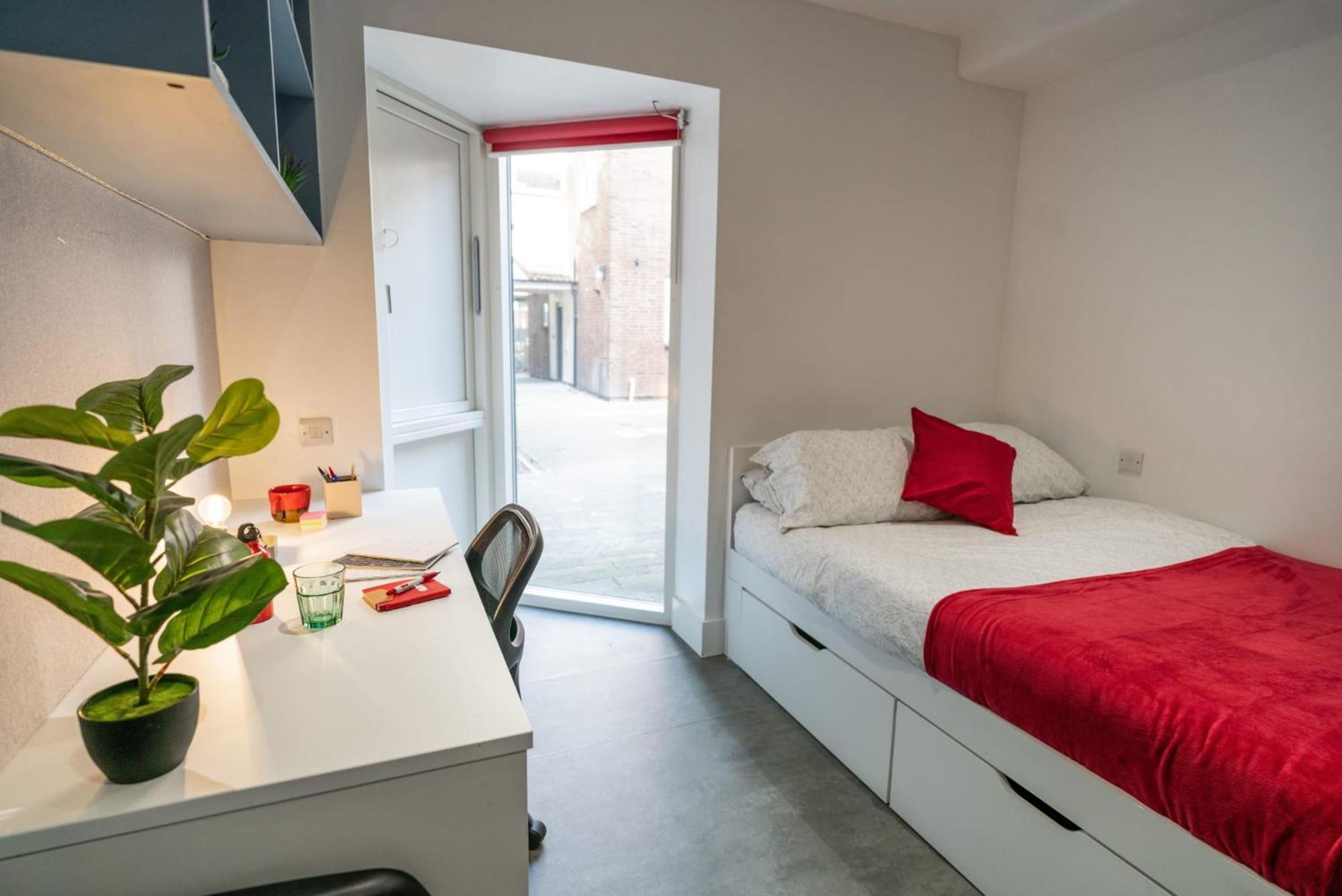 Modern And Trendy At Sherbourne Village In Apartment