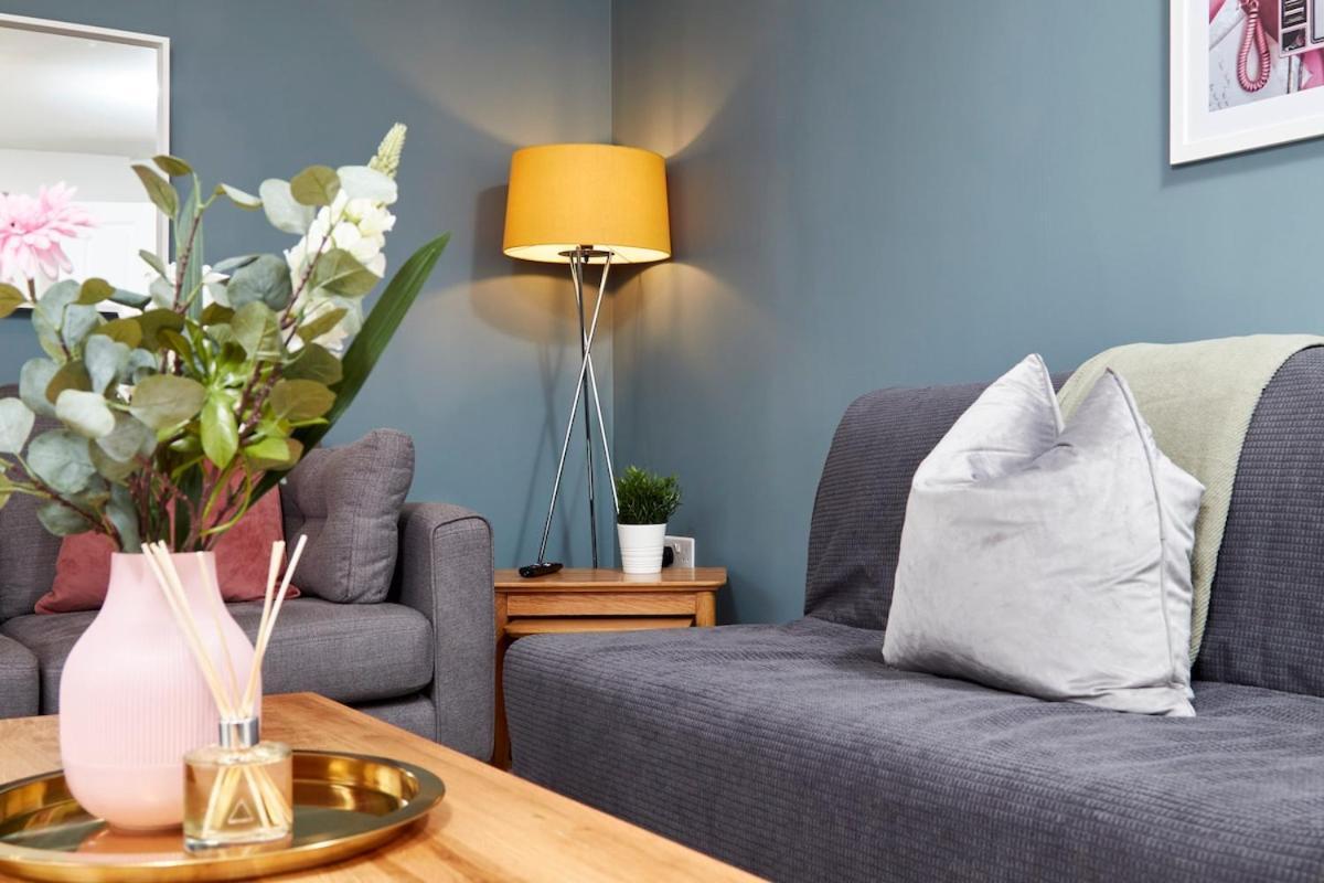 Perfect 3br House Sleeps 9 *