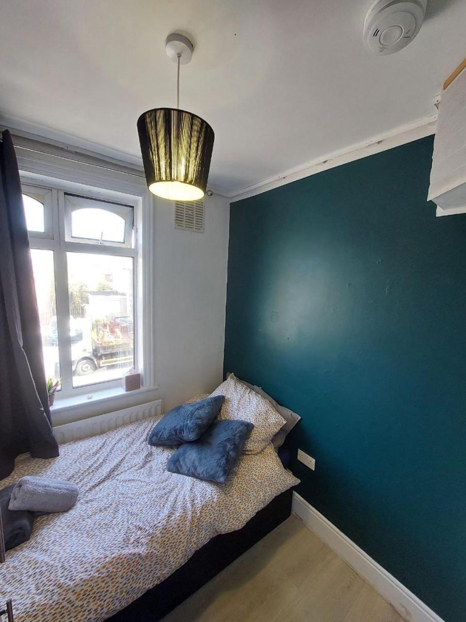 Guest house Lindi Coventry