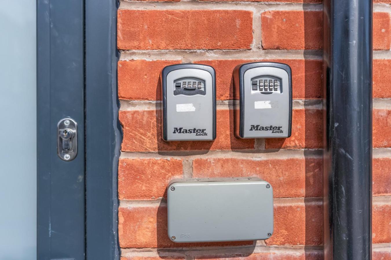 Apartment Charming 2br In Free Street Parking